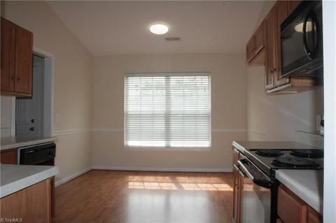 2842 Waterstone Loop, High Point, NC 27265 photo 2