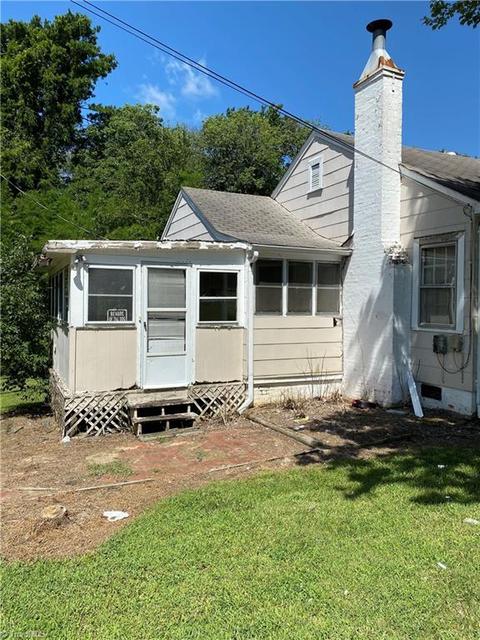 806 Central Ct, High Point, NC 27260 photo 14