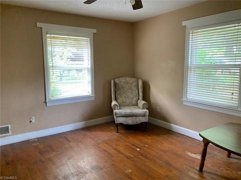 330 Maple St, Eden, NC 27288 photo 8