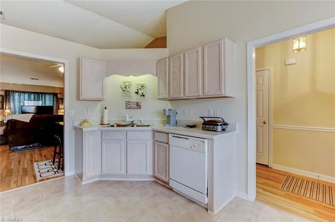 2872 Waterstone Loop, High Point, NC 27265 photo 8