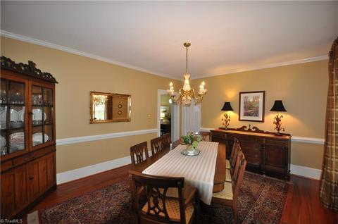 527 Patrick St, Eden, NC 27288 photo 8