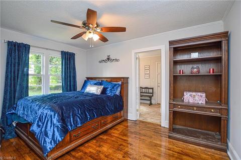 823 Willow Pl, High Point, NC 27260 photo 19