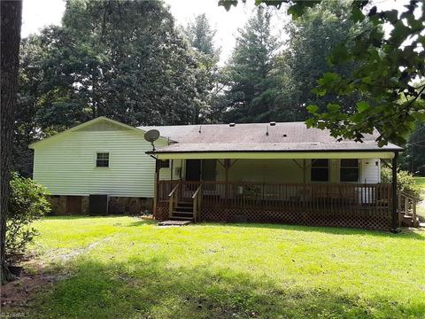 494 Old Bridge Rd, Roaring River, NC 28669 photo 3