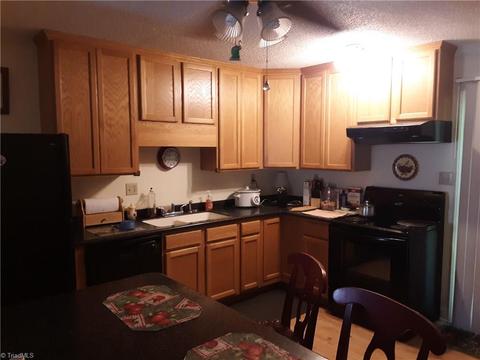 494 Old Bridge Rd, Roaring River, NC 28669 photo 8