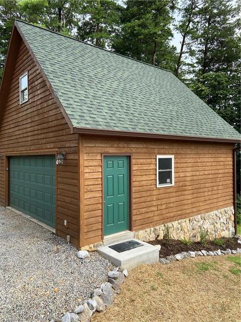 1645 Buck Mountain Rd, Purlear, NC 28665 photo 3