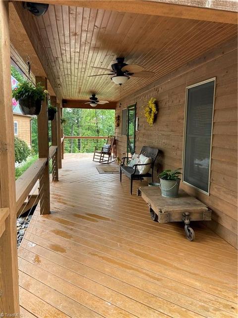 1645 Buck Mountain Rd, Purlear, NC 28665 photo 12