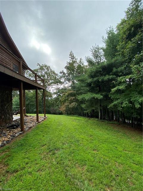 1645 Buck Mountain Rd, Purlear, NC 28665 photo 10