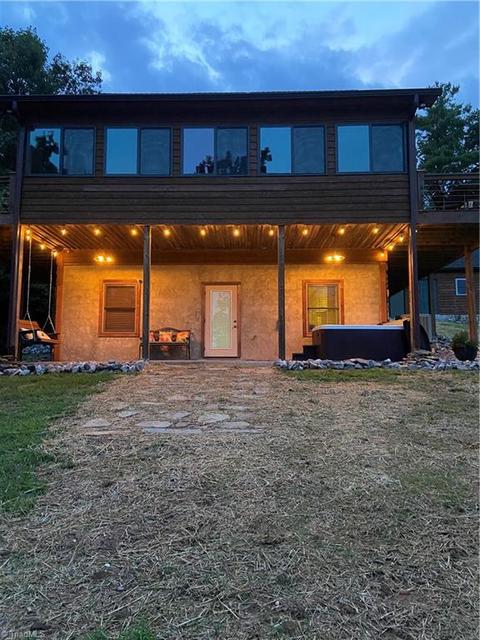 1645 Buck Mountain Rd, Purlear, NC 28665 photo 4
