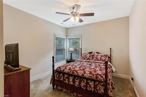 2425 Bearded Iris Ln, High Point, NC 27265 photo 15