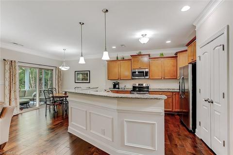 2425 Bearded Iris Ln, High Point, NC 27265 photo 11