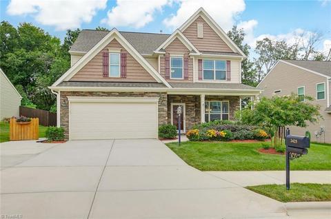 2425 Bearded Iris Ln, High Point, NC 27265 photo 1