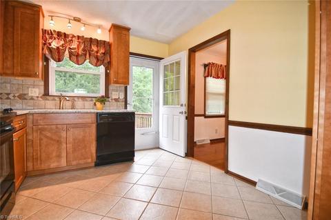 6945 Hampton Rd, Clemmons, NC 27012 photo 6