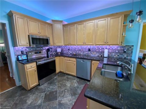 120 Conifer Ct, Advance, NC 27006 photo 5