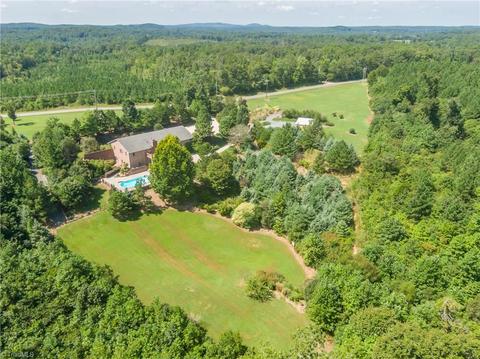 1940 Tabernacle Church Rd, Trinity, NC 27370 photo 3