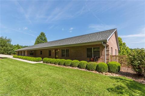 1940 Tabernacle Church Rd, Trinity, NC 27370 photo 5