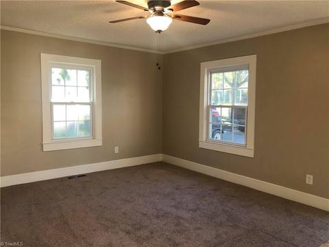 117 Long St, Mayodan, NC 27027 photo 3