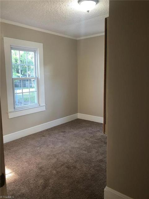 117 Long St, Mayodan, NC 27027 photo 7