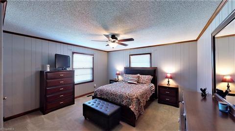 5718 Meadowbrook Dr, Trinity, NC 27370 photo 16