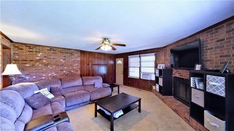 5718 Meadowbrook Dr, Trinity, NC 27370 photo 2