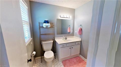 5718 Meadowbrook Dr, Trinity, NC 27370 photo 11