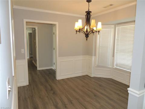 6355 River Crest Dr, Clemmons, NC 27012 photo 3