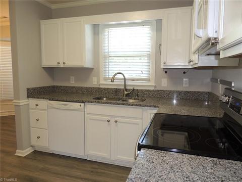 6355 River Crest Dr, Clemmons, NC 27012 photo 10