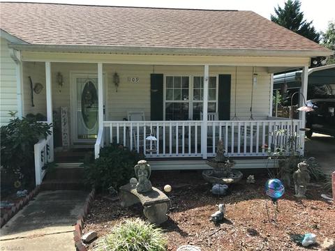 109 Roelee St, Trinity, NC 27370 photo 2