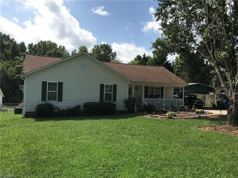 109 Roelee St, Trinity, NC 27370 photo 1