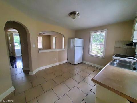 1703 Eugene Ave, High Point, NC 27260 photo 3