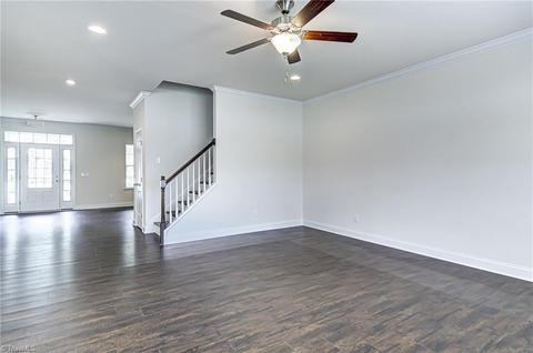 4545 River Gate Dr, Clemmons, NC 27012 photo 5