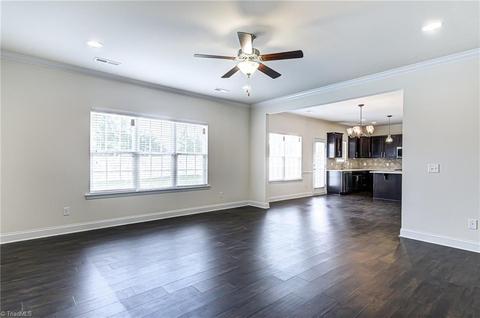 4545 River Gate Dr, Clemmons, NC 27012 photo 8