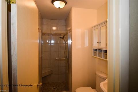 405 Lardner Pl, High Point, NC 27260 photo 12