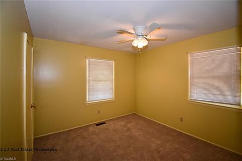 405 Lardner Pl, High Point, NC 27260 photo 15