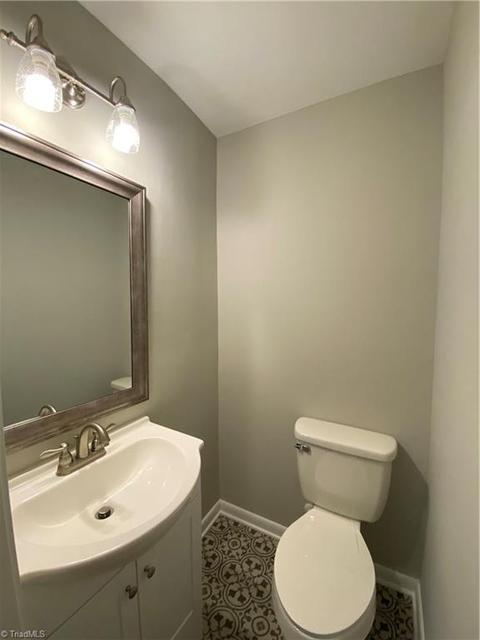 1108 Morningside Dr, Burlington, NC 27217 photo 12