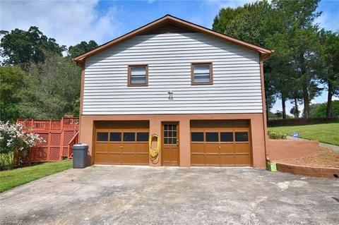 4850 Hampton Rd, Clemmons, NC 27012 photo 3