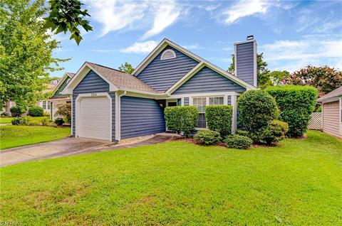 3204 Pipers Way, High Point, NC 27265 photo 3