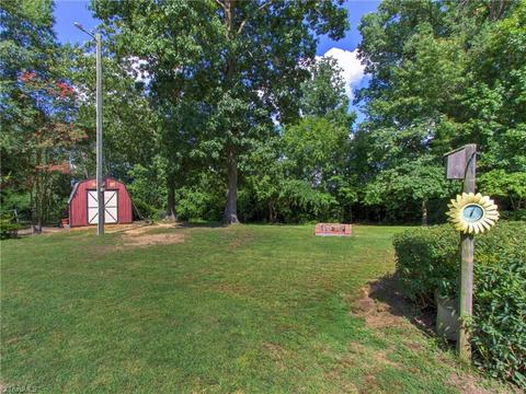104 Bellevue Dr, High Point, NC 27265 photo 20