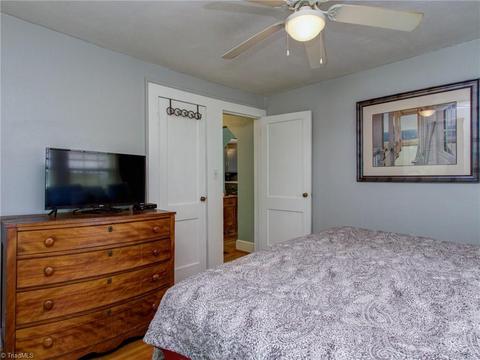 104 Bellevue Dr, High Point, NC 27265 photo 15