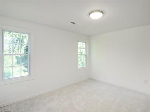 819 Circle Dr, High Point, NC 27262 photo 18
