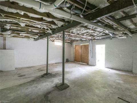 819 Circle Dr, High Point, NC 27262 photo 24