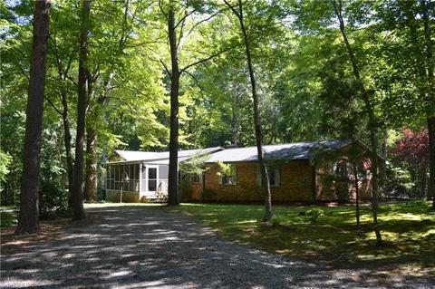 1079 Ridge Rd, Pine Hall, NC 27042 photo 13