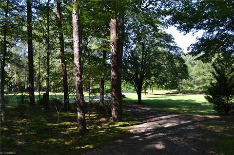 1079 Ridge Rd, Pine Hall, NC 27042 photo 16