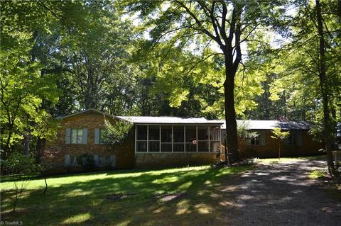 1079 Ridge Rd, Pine Hall, NC 27042 photo 2