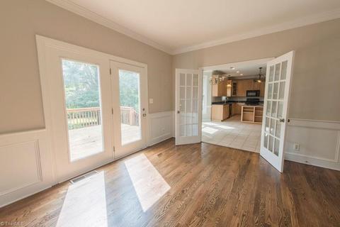 8012 Glengarriff Rd, Clemmons, NC 27012 photo 8