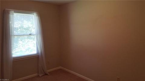 522 John St, Eden, NC 27288 photo 9