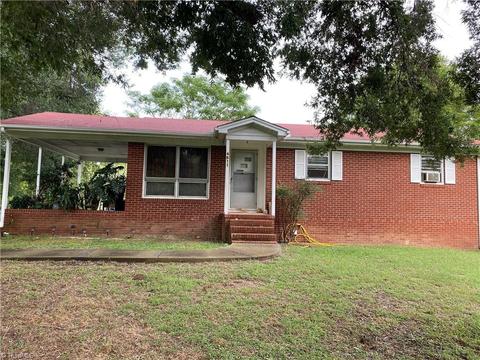 4811 Hampton Rd, Clemmons, NC 27012 photo 1