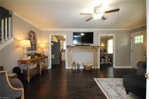 1493 Bradley Rd, Pinnacle, NC 27043 photo 9