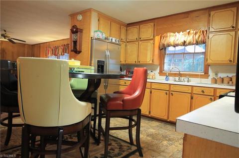 217 Stadium Dr, Eden, NC 27288 photo 30