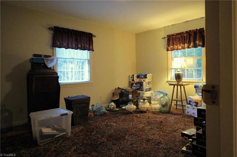 217 Stadium Dr, Eden, NC 27288 photo 13