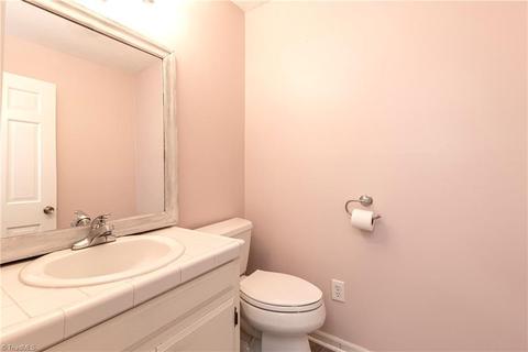 204 E Stadium Dr, Eden, NC 27288 photo 17
